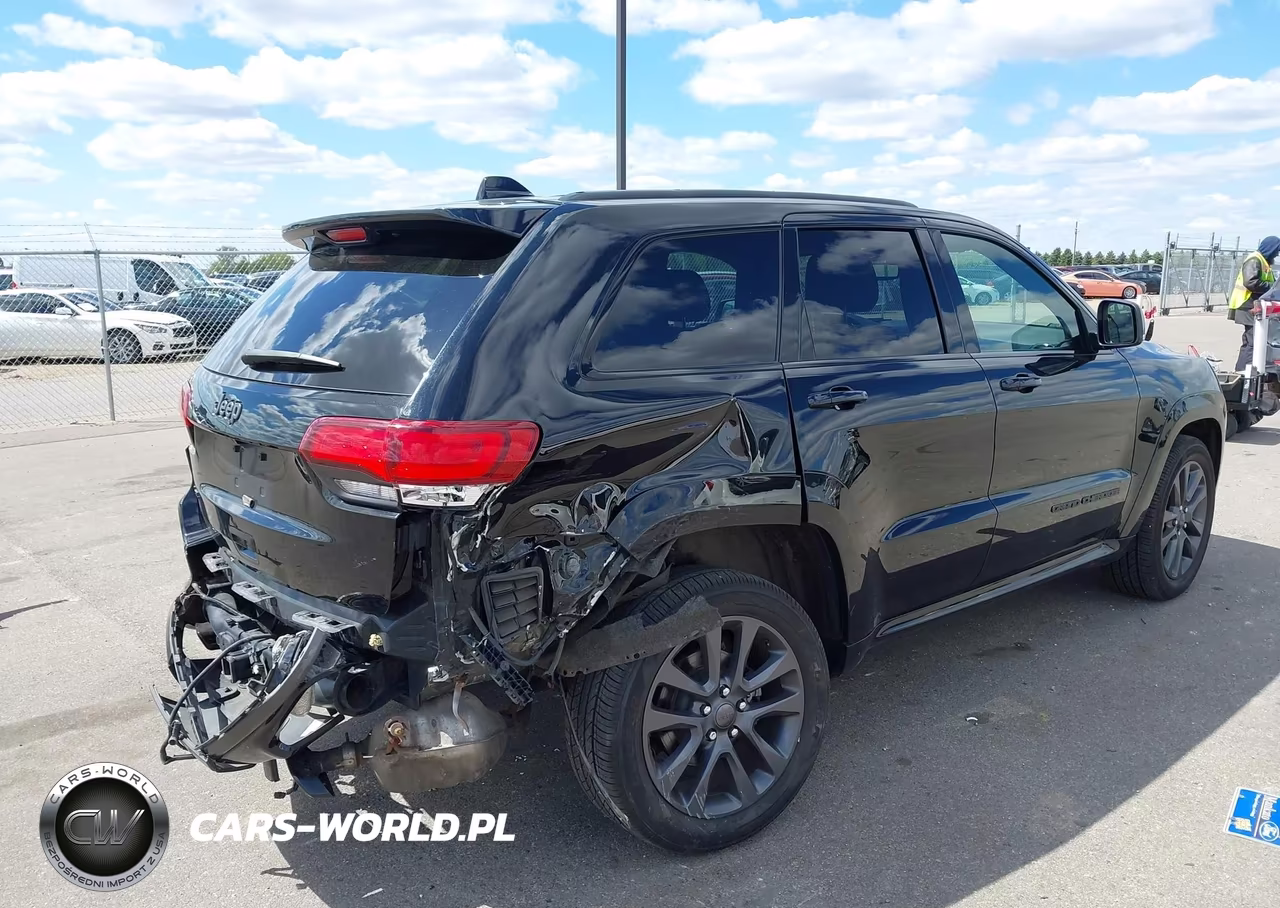 2019 Jeep Grand Cherokee High Altitude 4X4 VIN:1C4RJFCG4KC527749 - 4