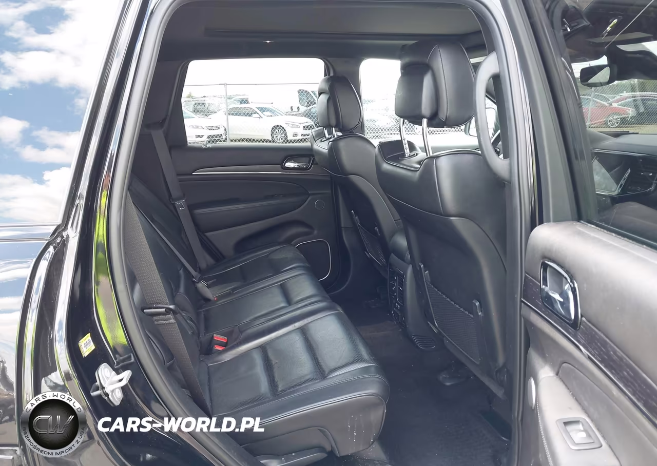 2019 Jeep Grand Cherokee High Altitude 4X4 VIN:1C4RJFCG4KC527749 - 8
