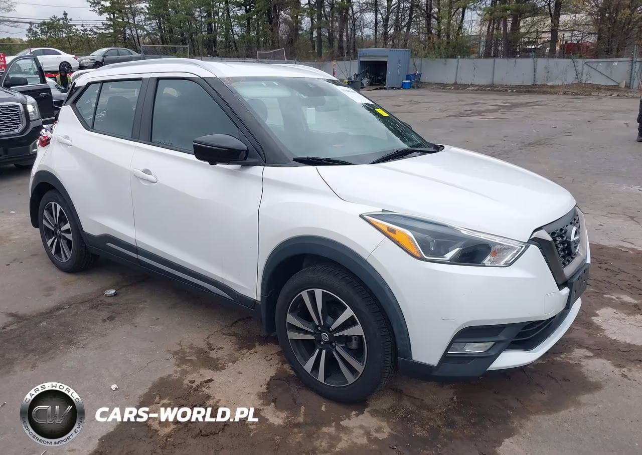 2020 Nissan Kicks Sr Xtronic Cvt