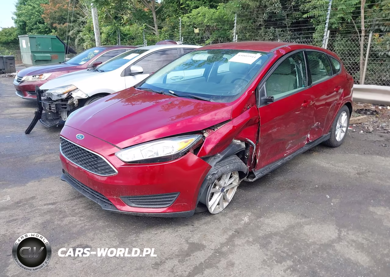 2016 Ford Focus Se VIN:1FADP3K29GL327900 - 2