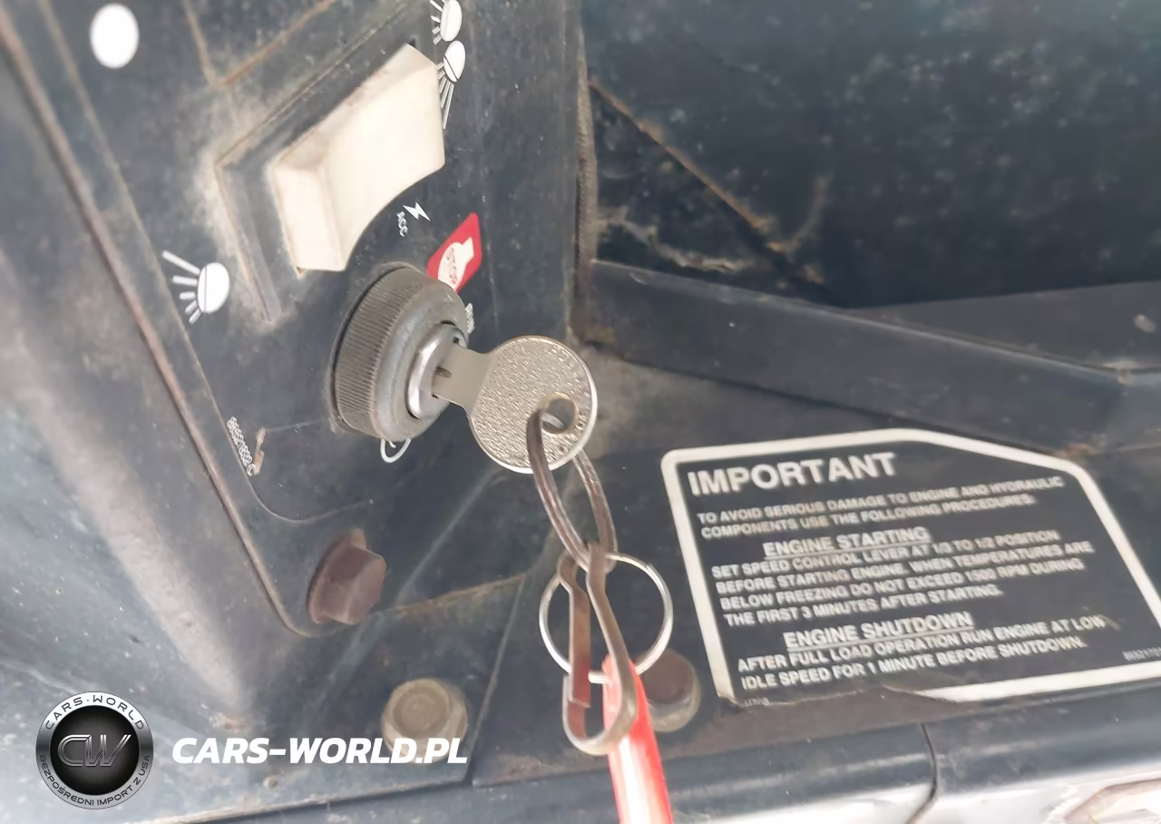 1999 New Holland Lx865 VIN:99731 - 11
