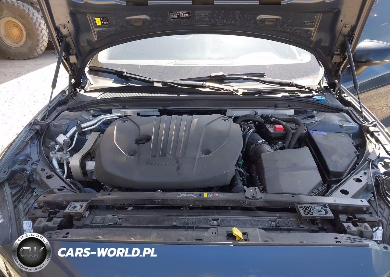 2024 Volvo S60 B5 Core Dark Theme VIN:7JRL12FK3RG327318 - 10