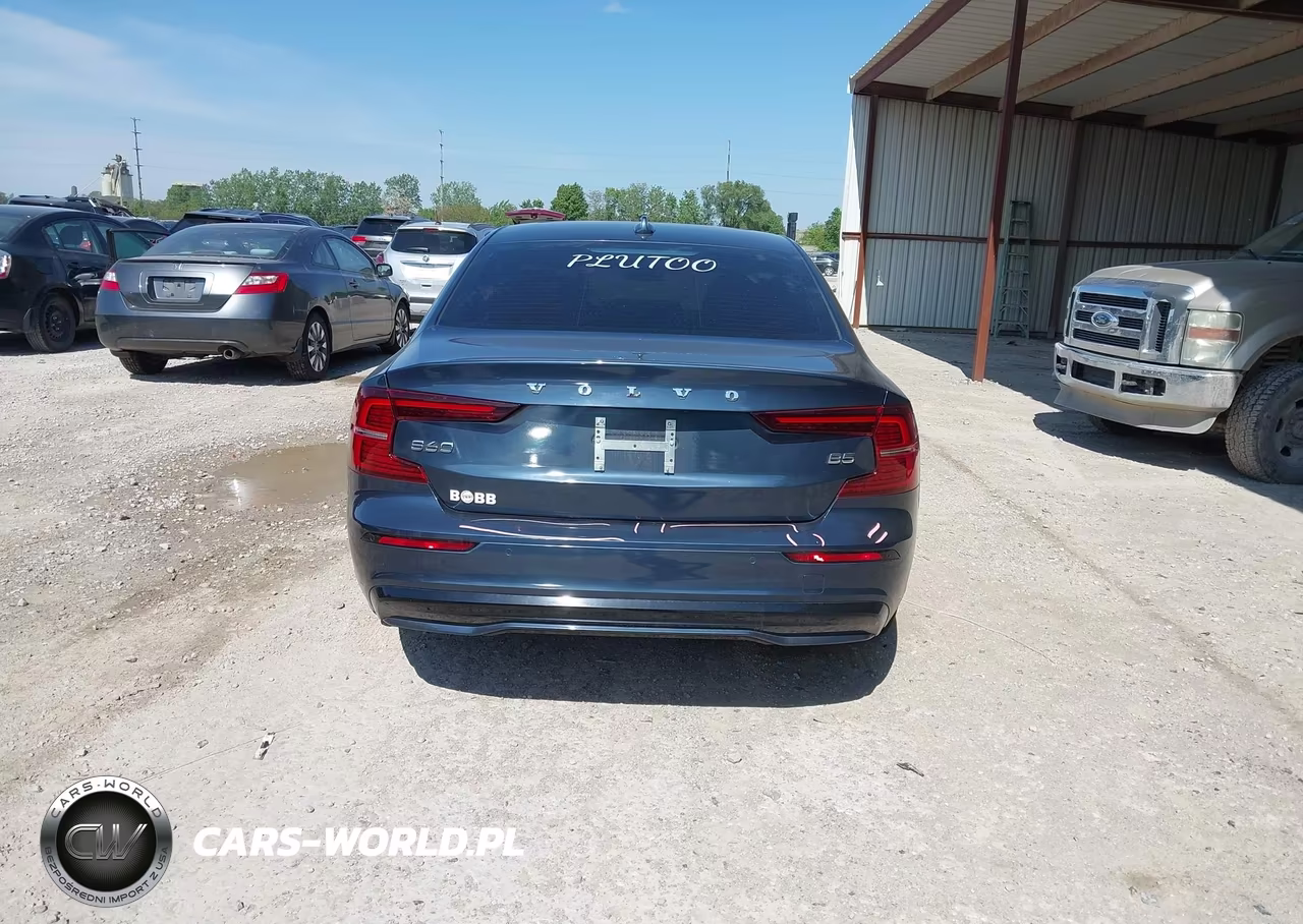 2024 Volvo S60 B5 Core Dark Theme VIN:7JRL12FK3RG327318 - 16