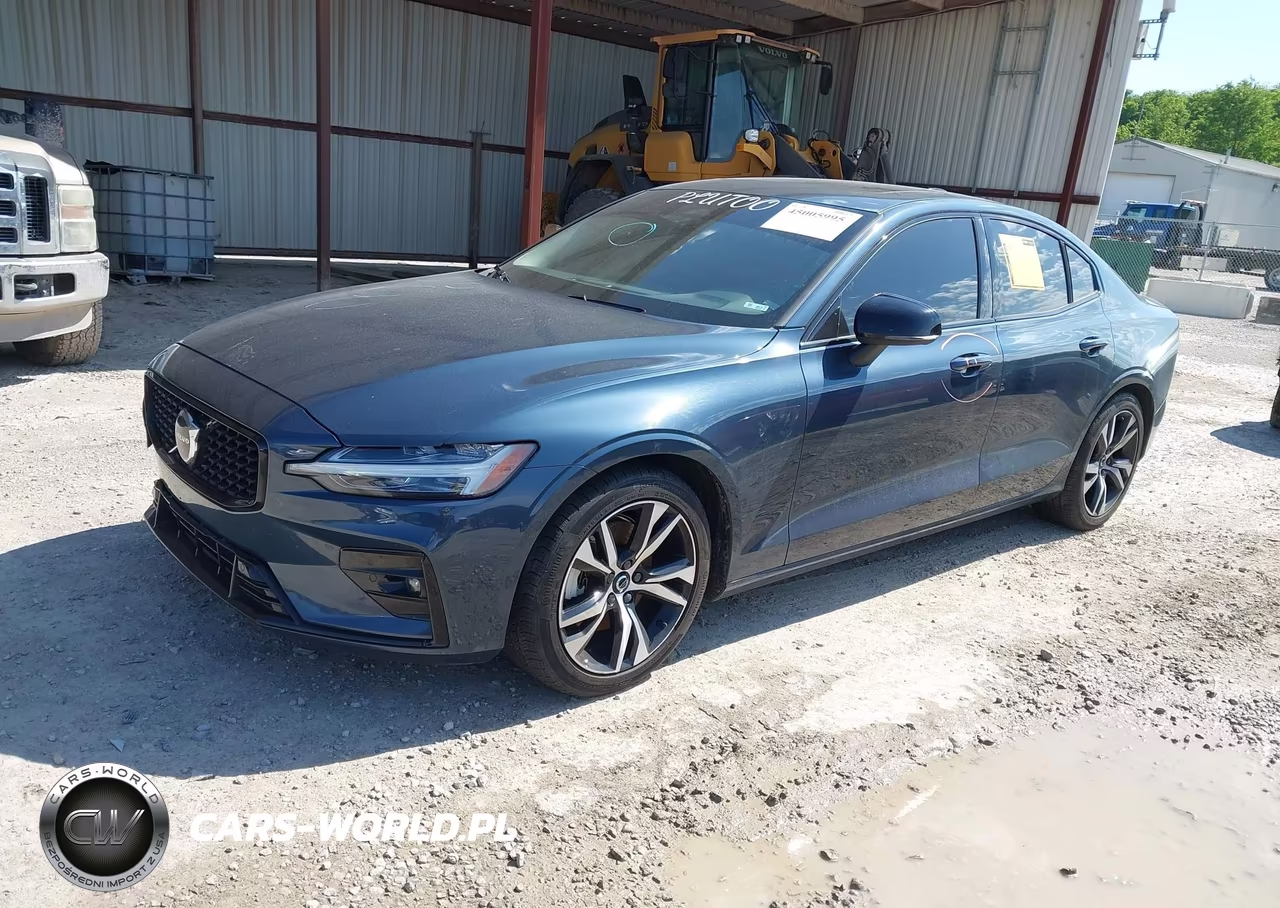2024 Volvo S60 B5 Core Dark Theme VIN:7JRL12FK3RG327318 - 2