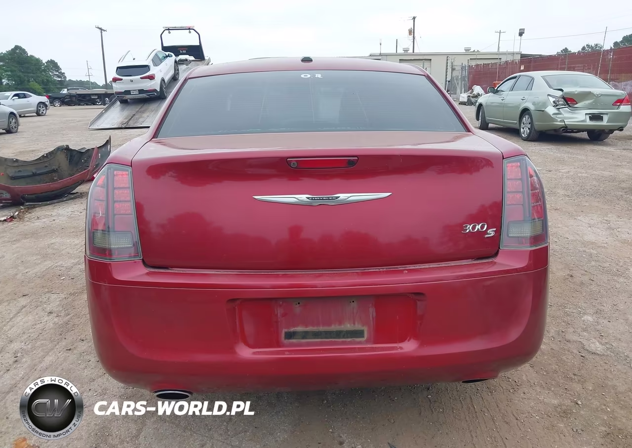 2014 Chrysler 300 300S VIN:2C3CCABT7EH250778 - 17