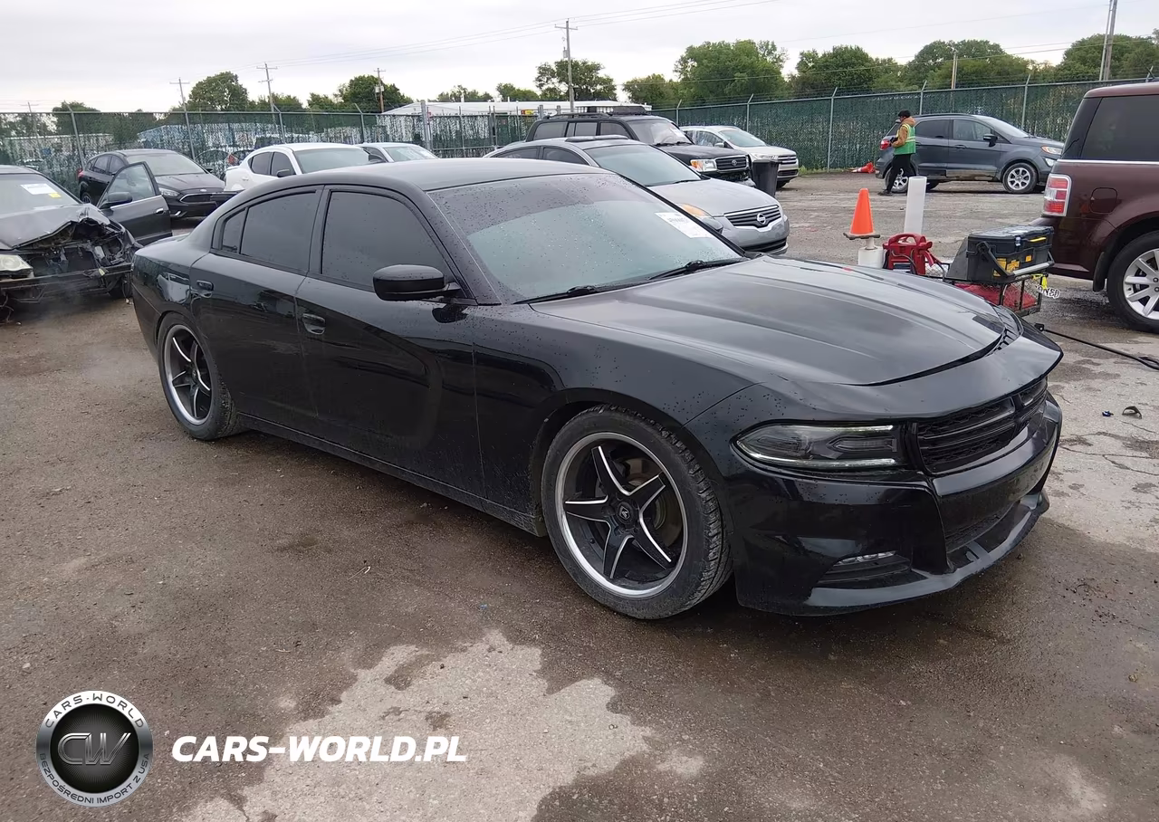 2016 Dodge Charger Sxt – zdjęcie 1 z 17