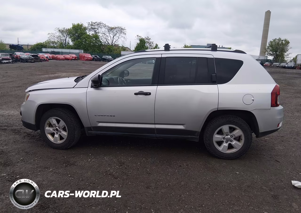 2014 Jeep Compass Sport VIN:1C4NJCBAXED547707 - 14