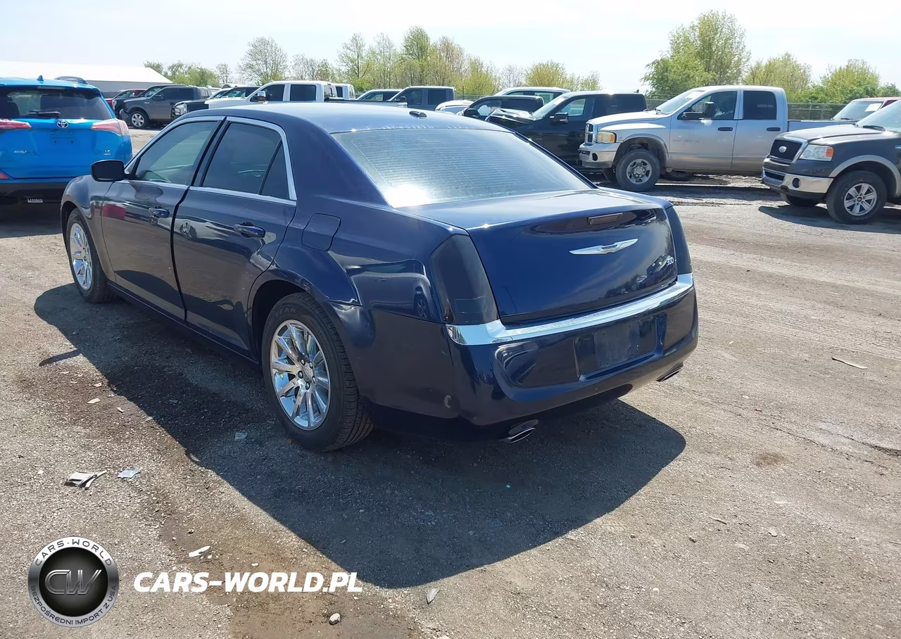 2014 Chrysler 300 VIN:2C3CCAAG9EH312914 - 3