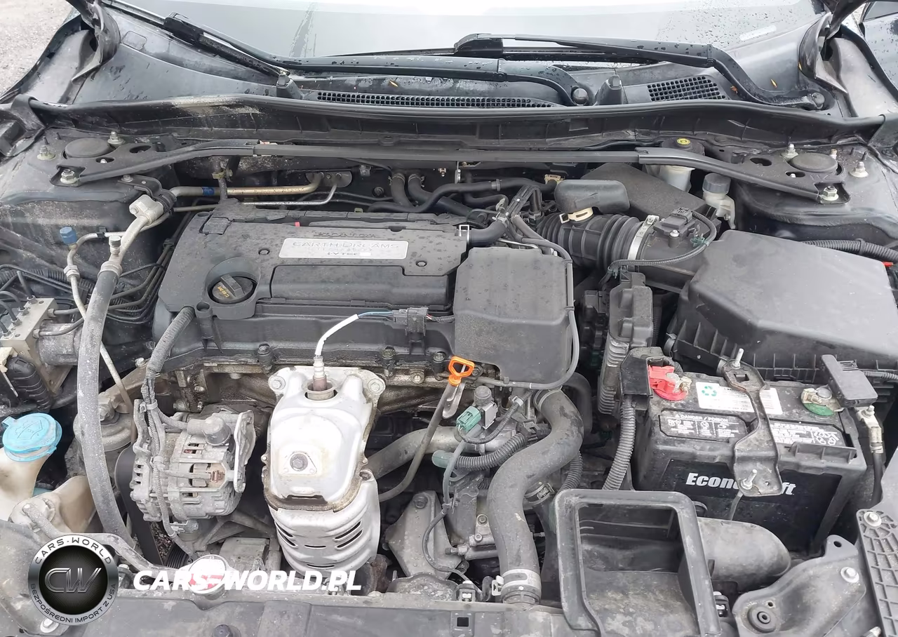 2015 Honda Accord Sport VIN:1HGCR2E57FA015263 - 10