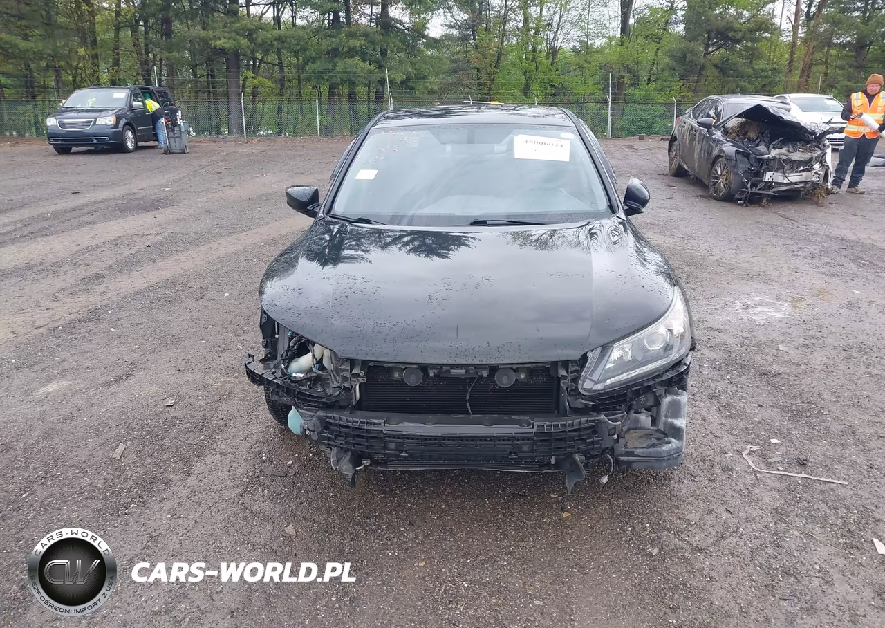 2015 Honda Accord Sport VIN:1HGCR2E57FA015263 - 13