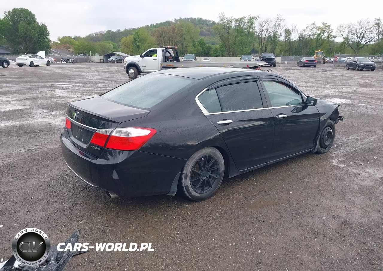 2015 Honda Accord Sport VIN:1HGCR2E57FA015263 - 4