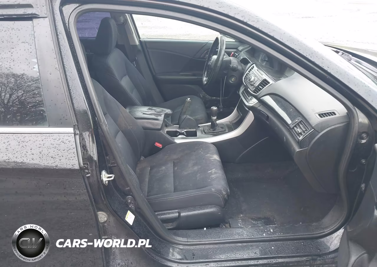2015 Honda Accord Sport VIN:1HGCR2E57FA015263 - 5