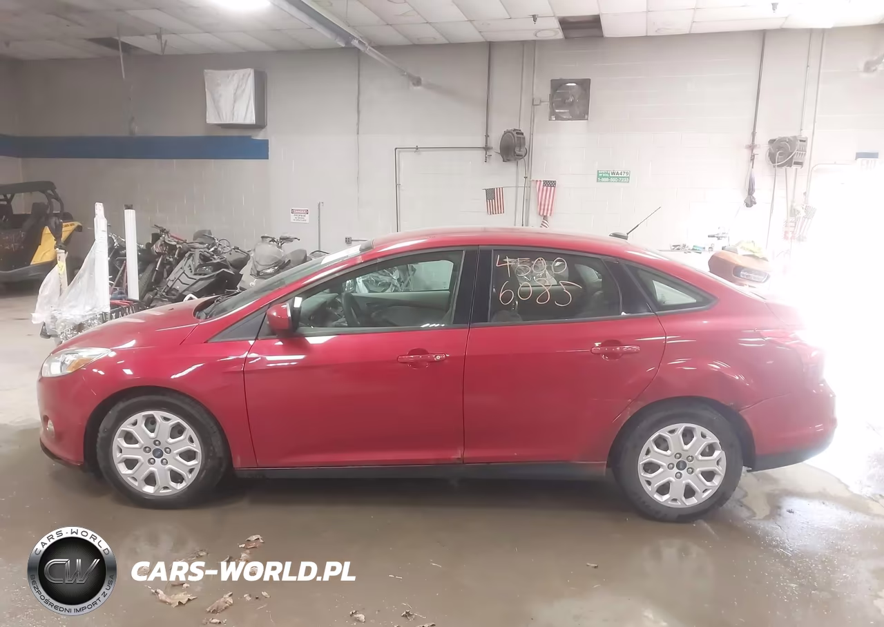 2012 Ford Focus Se VIN:1FAHP3F28CL125135 - 14