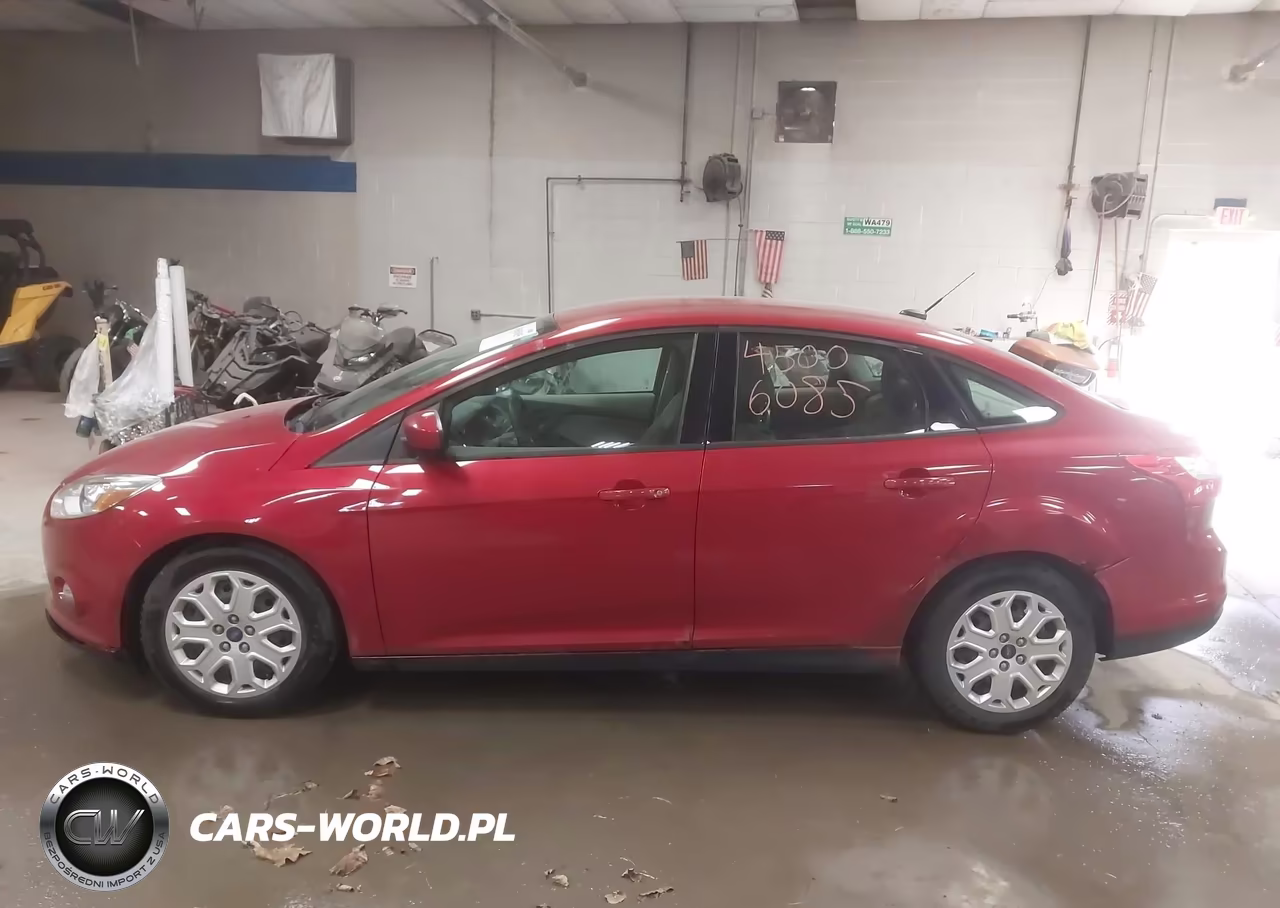 2012 Ford Focus Se VIN:1FAHP3F28CL125135 - 6