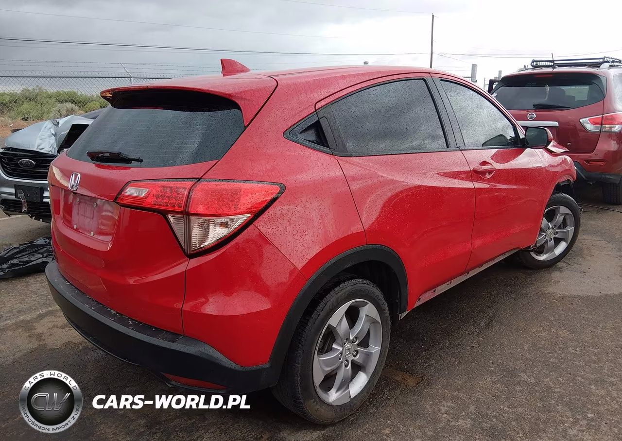 2018 Honda Hr-V Lx VIN:3CZRU5H3XJM702519 - 4