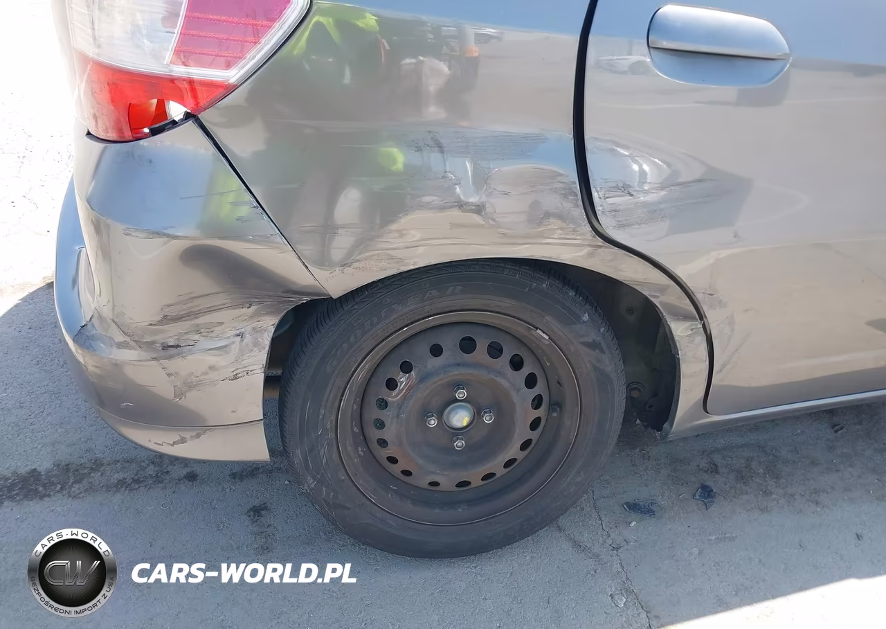 2012 Honda Fit VIN:JHMGE8H30CC037872 - 6