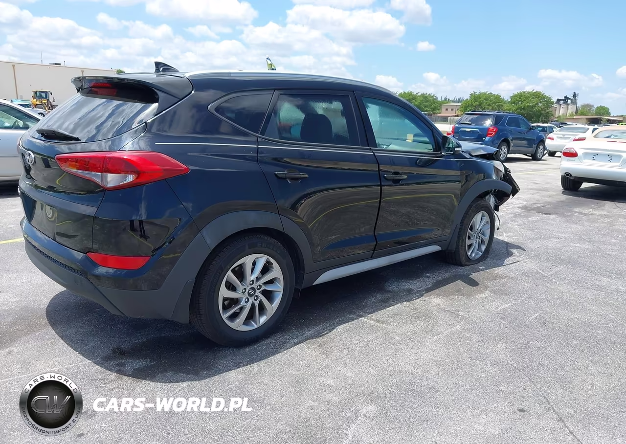 2018 Hyundai Tucson Sel Plus VIN:KM8J33A41JU651335 - 4