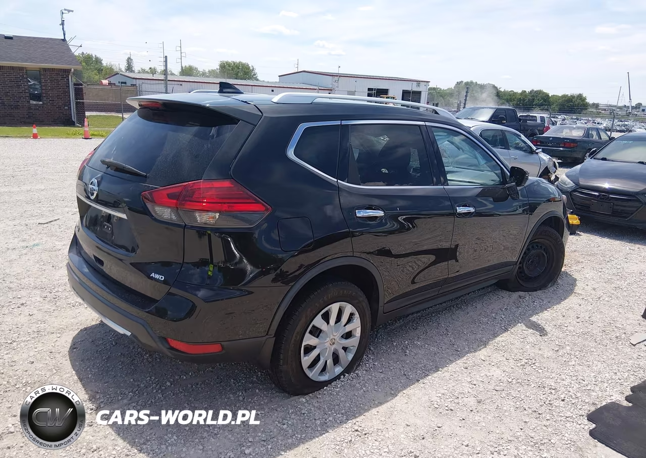 2017 Nissan Rogue S VIN:KNMAT2MV3HP584572 - 4