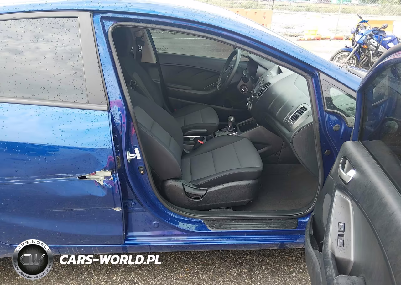 2017 Kia Forte Lx VIN:3KPFL4A78HE016843 - 5