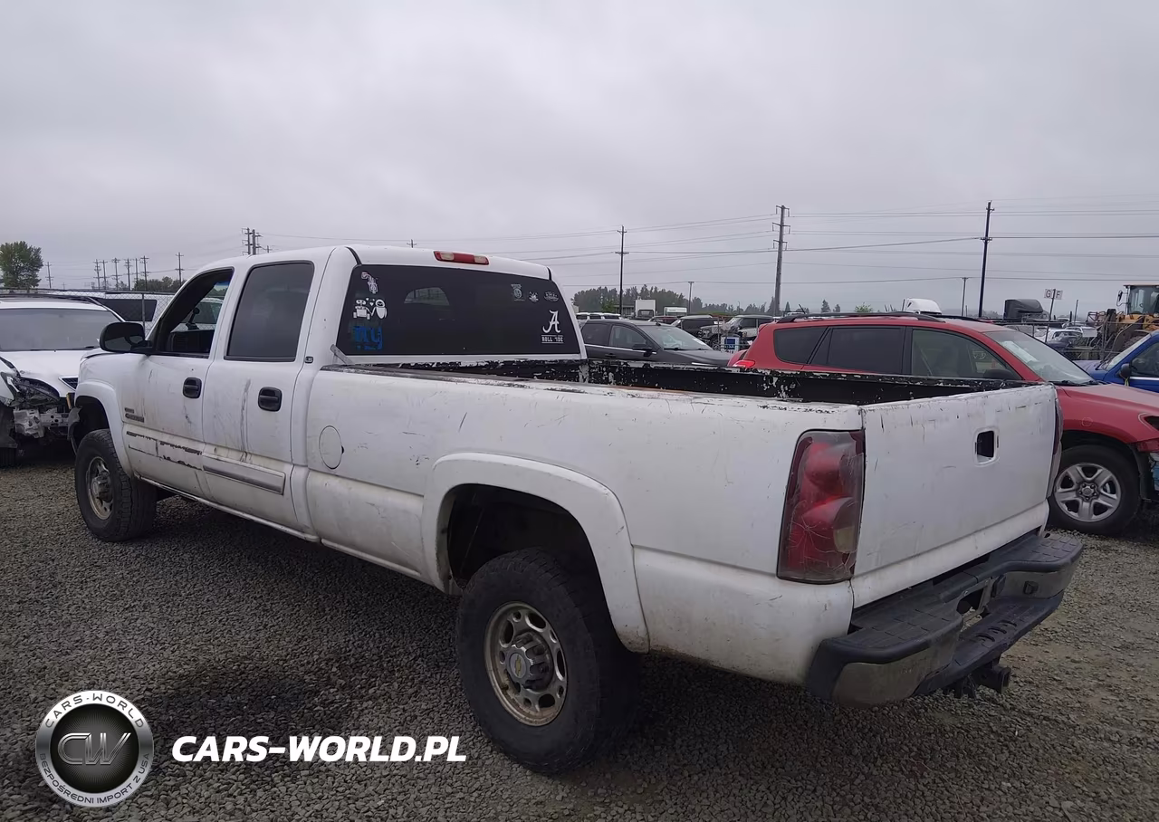 2003 Chevrolet Silverado 2500Hd Ls-Lt VIN:1GCHK23153F170515 - 3