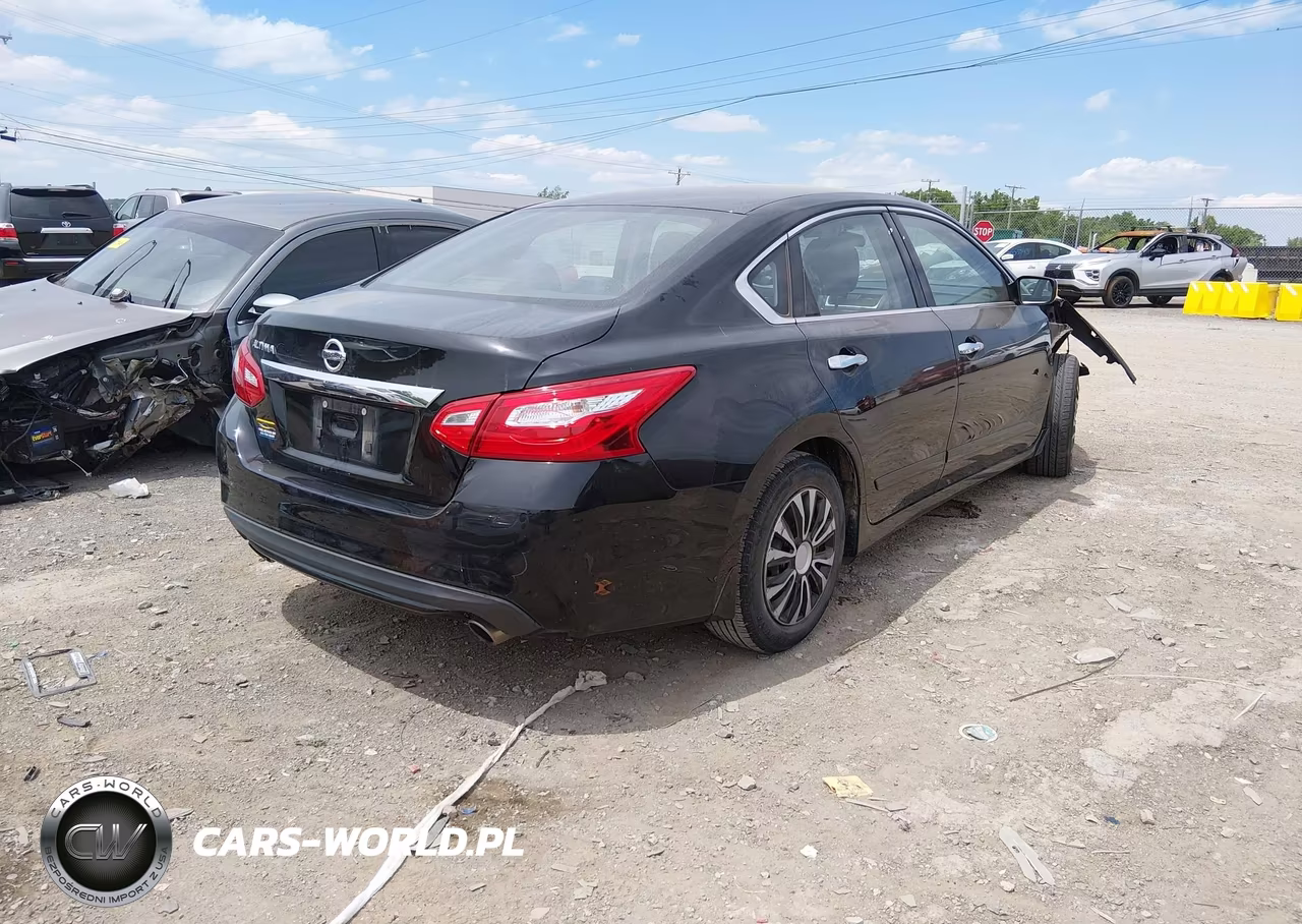 2016 Nissan Altima 2.5 S VIN:1N4AL3AP7GC182478 - 4
