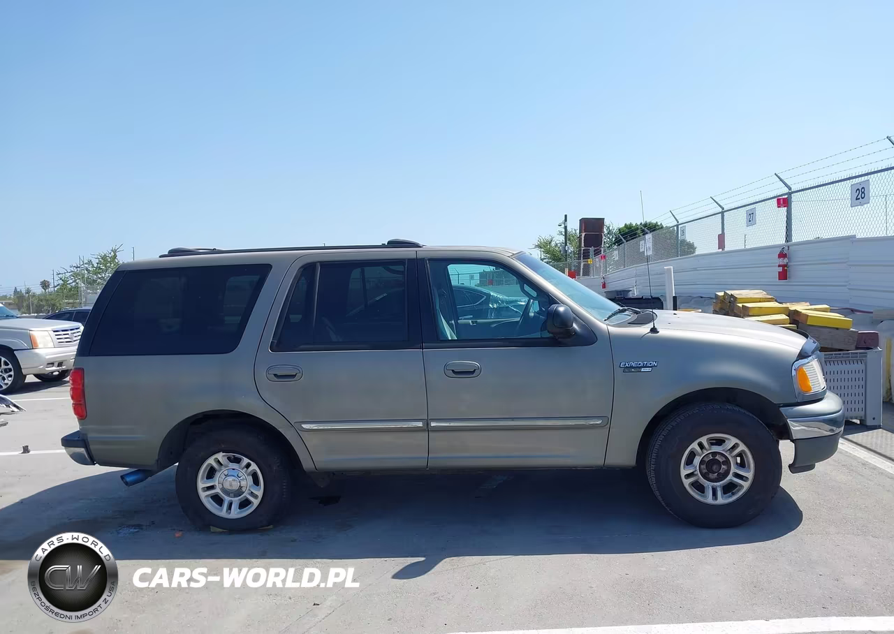 1999 Ford Expedition Eddie Bauer-Xlt VIN:1FMRU1764XLB97593 - 13