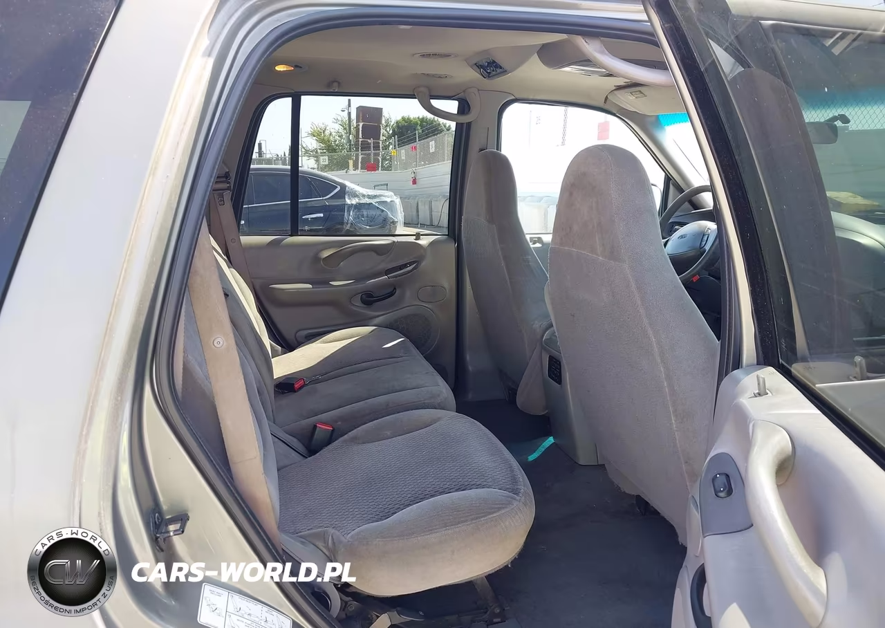 1999 Ford Expedition Eddie Bauer-Xlt VIN:1FMRU1764XLB97593 - 8