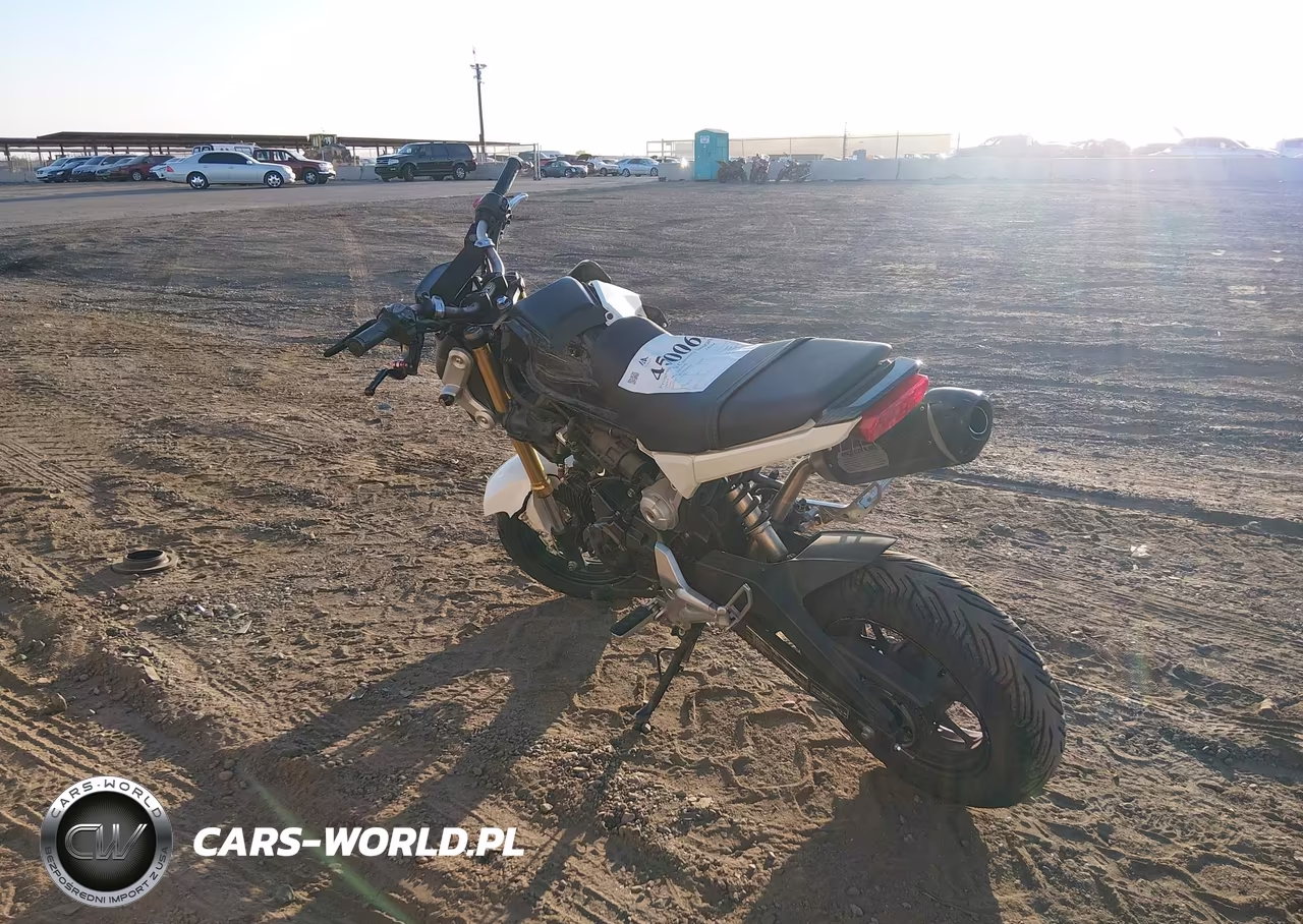 2015 Honda Grom 125 VIN:MLHJC6119F5104016 - 3