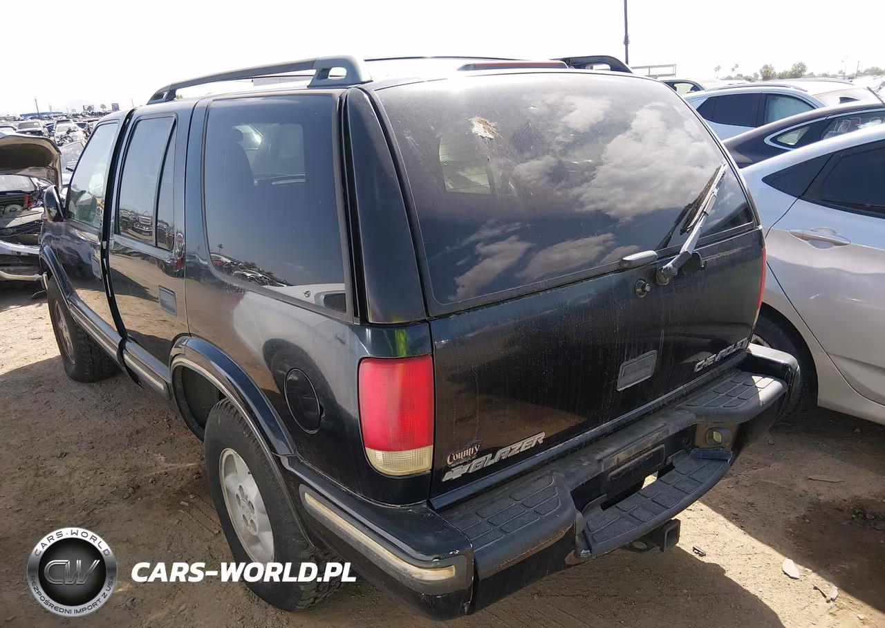 1998 Chevrolet Blazer Ls VIN:1GNDT13W3W2177340 - 3