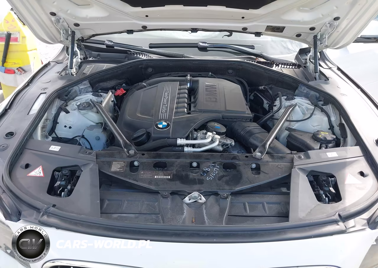 2015 BMW 740Li VIN:WBAYE4C55FD138991 - 10