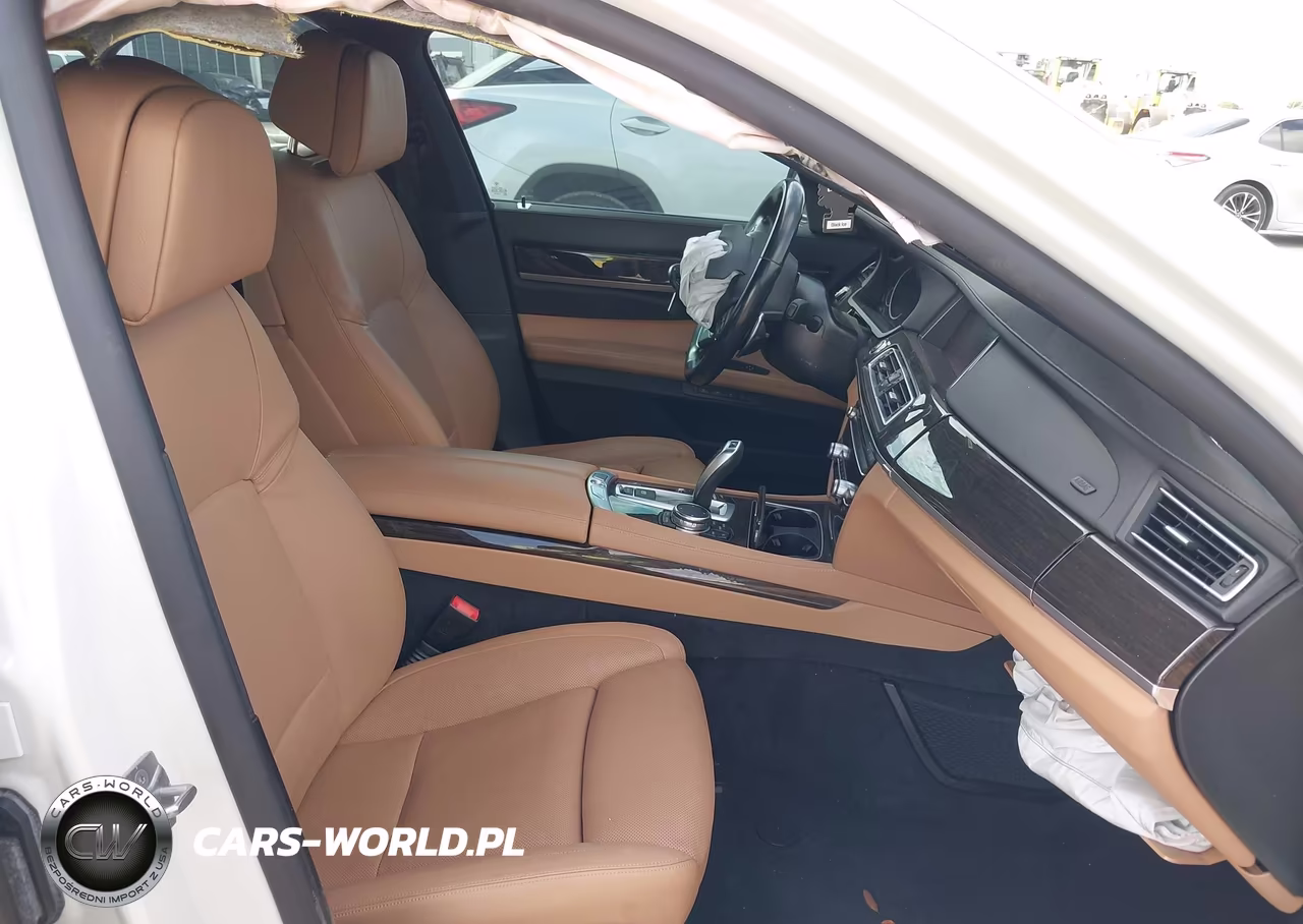 2015 BMW 740Li VIN:WBAYE4C55FD138991 - 5