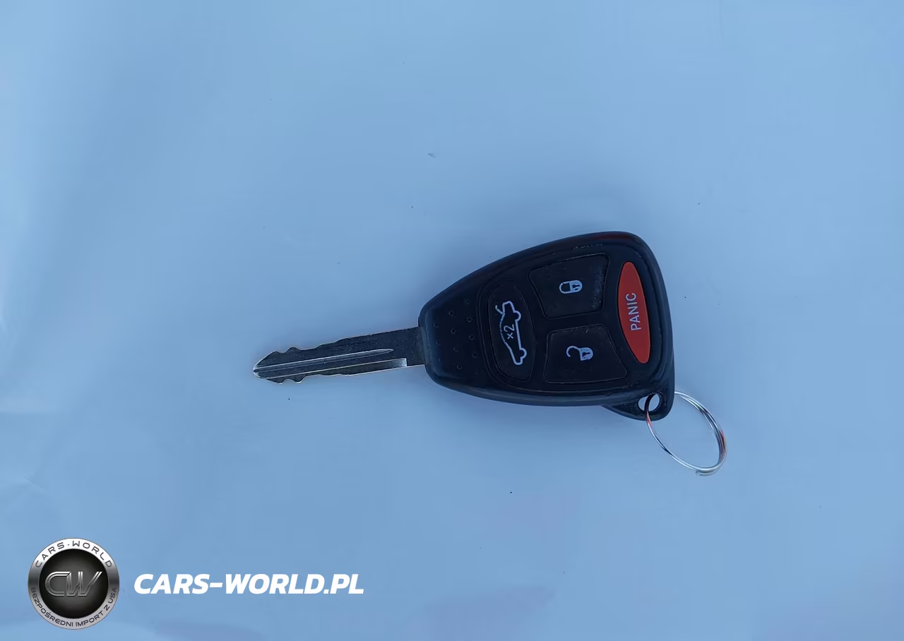 2007 Chrysler 300 VIN:2C3KA43R07H625385 - 11