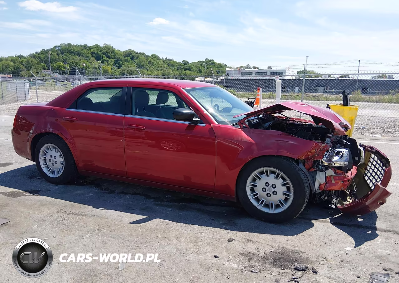 2007 Chrysler 300 VIN:2C3KA43R07H625385 - 13