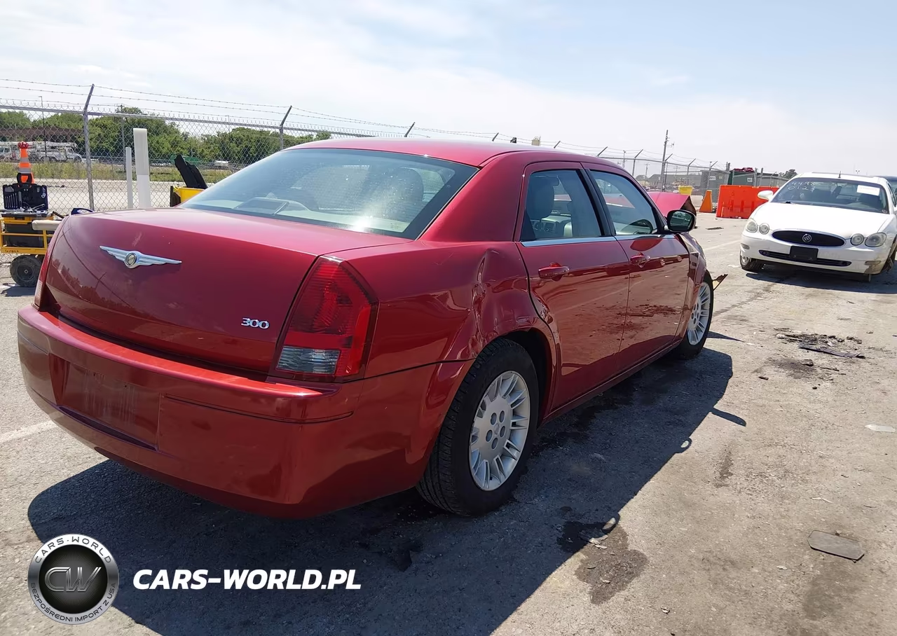 2007 Chrysler 300 VIN:2C3KA43R07H625385 - 4