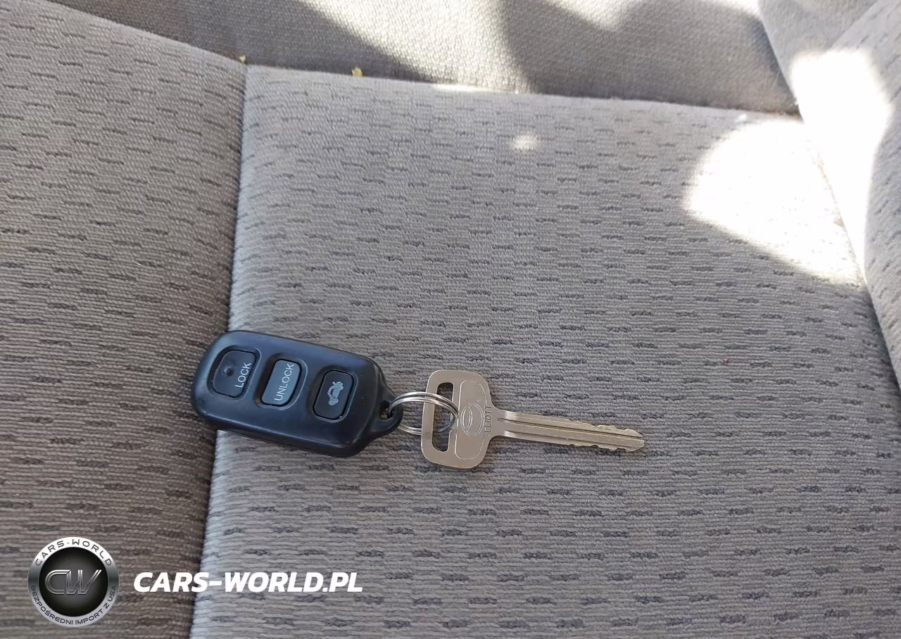 2002 Toyota Camry Le-Se-Xle VIN:JTDBE32K920008000 - 11