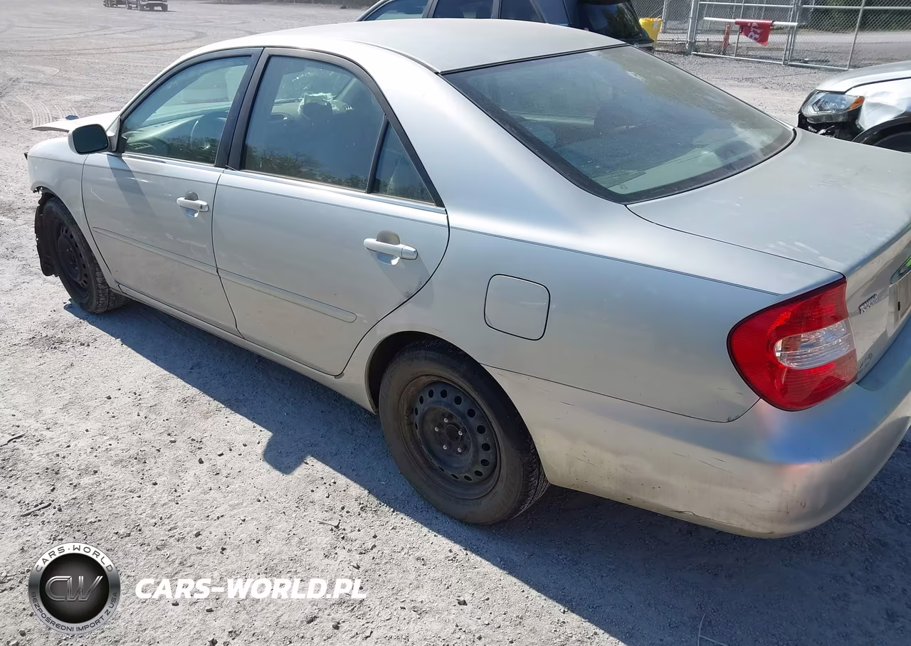 2002 Toyota Camry Le-Se-Xle VIN:JTDBE32K920008000 - 3