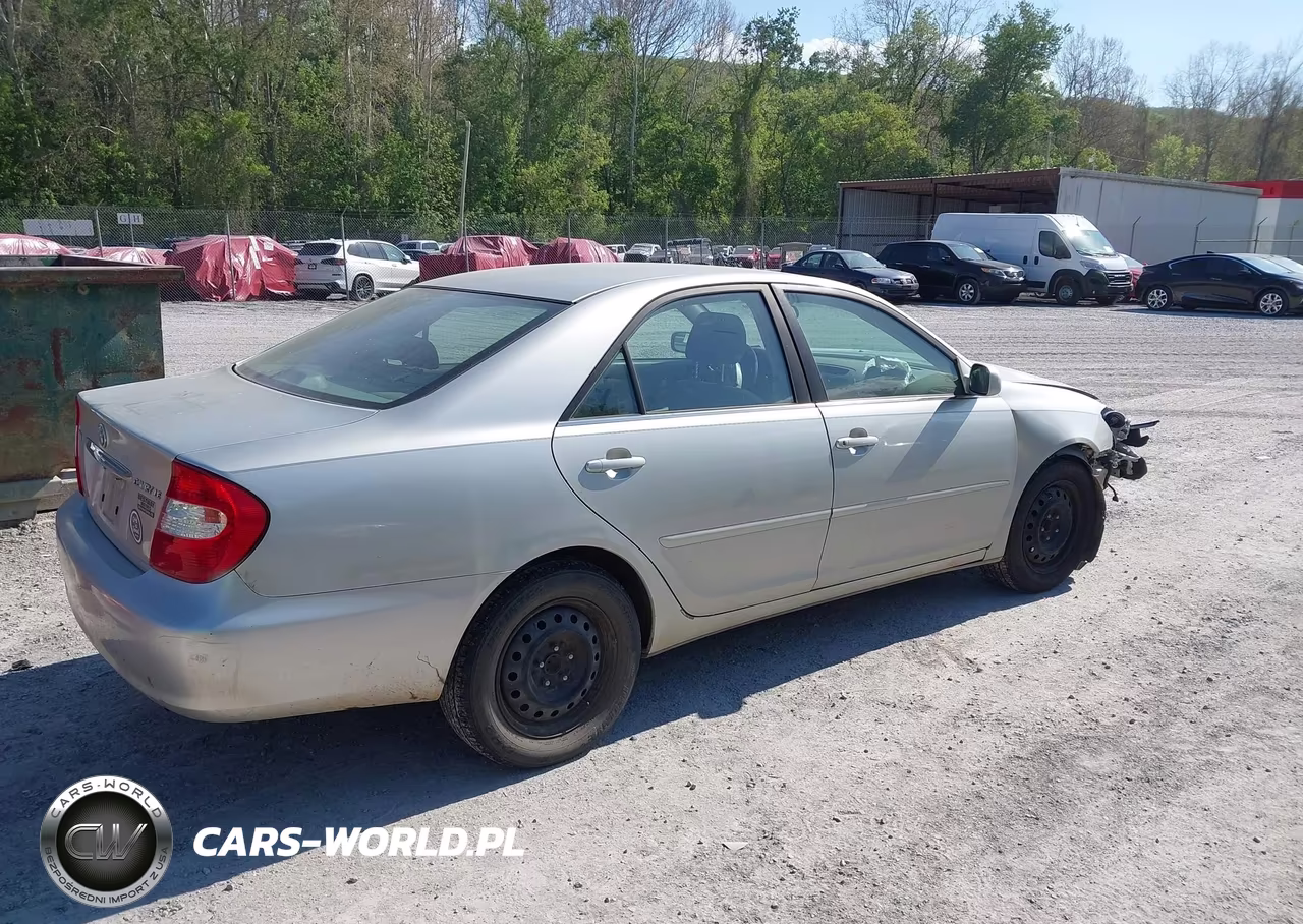 2002 Toyota Camry Le-Se-Xle VIN:JTDBE32K920008000 - 4