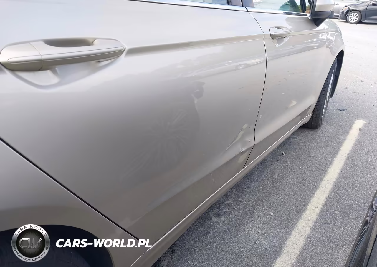 2019 Ford Fusion Se VIN:3FA6P0HD9KR159668 - 17