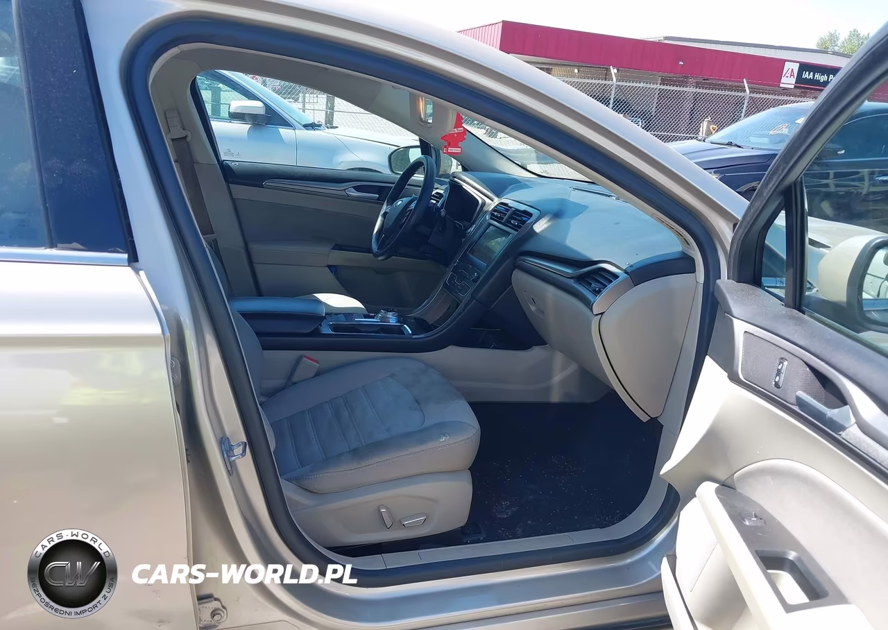 2019 Ford Fusion Se VIN:3FA6P0HD9KR159668 - 5