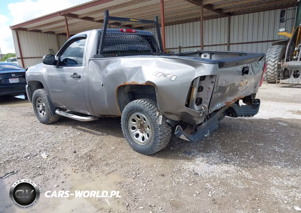 2013 Chevrolet Silverado 1500 Work Truck VIN:1GCNKPEA7DZ361804 - 3