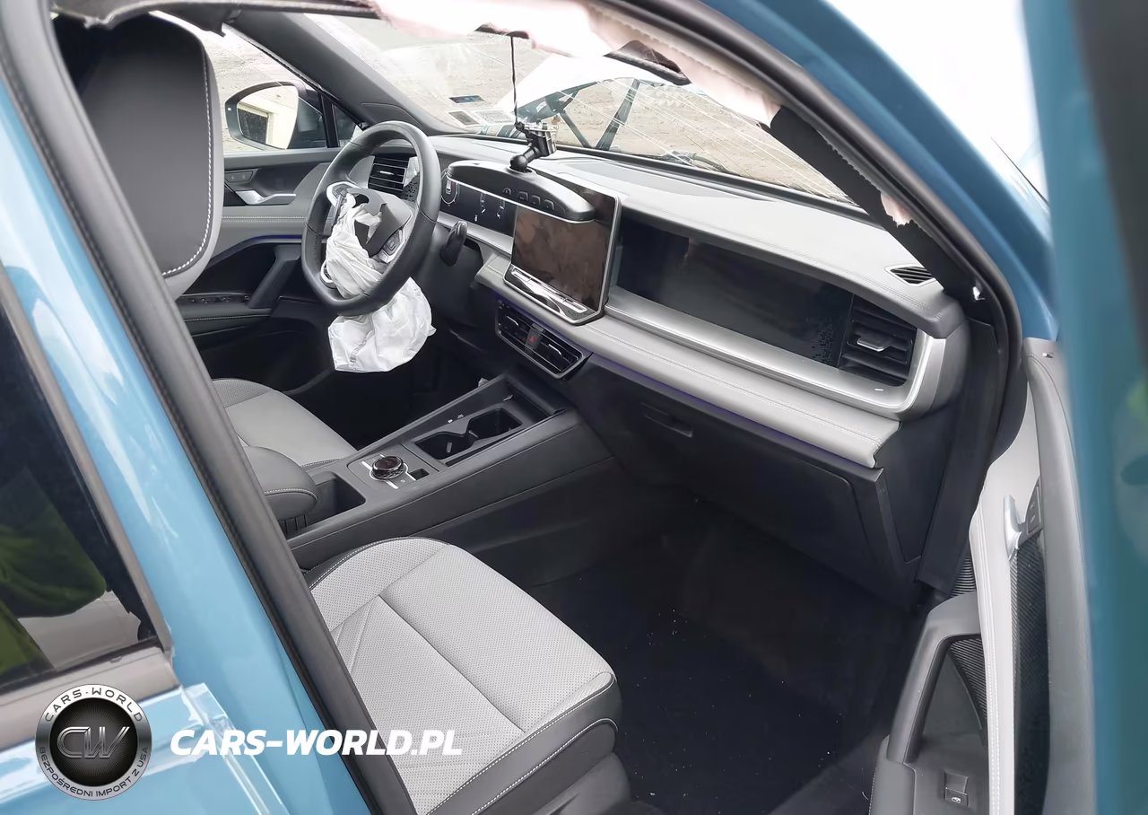 2025 Volkswagen Tiguan 2.0T Se R-Line Black VIN:3VVGR7RM3SM031683 - 5