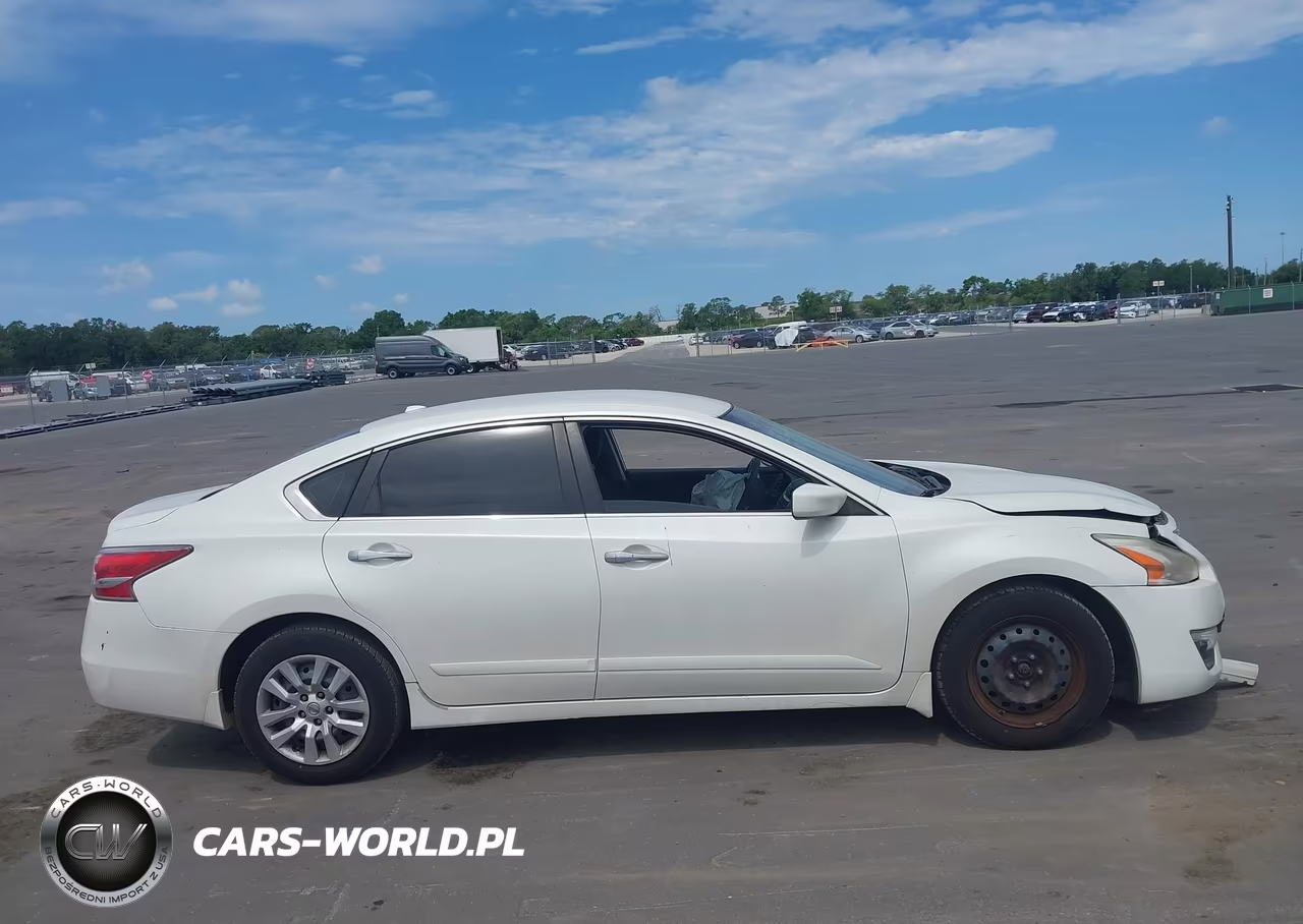 2014 Nissan Altima 2.5 S VIN:1N4AL3AP2EC172938 - 13