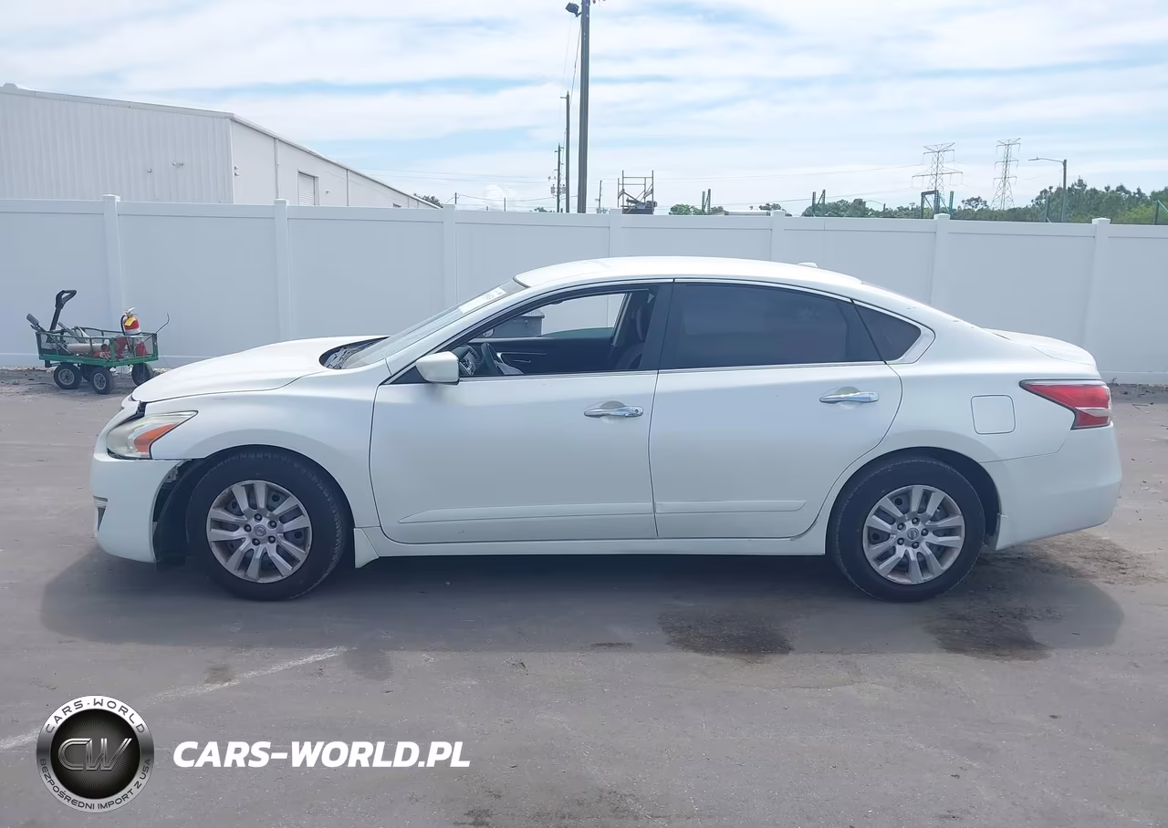 2014 Nissan Altima 2.5 S VIN:1N4AL3AP2EC172938 - 14