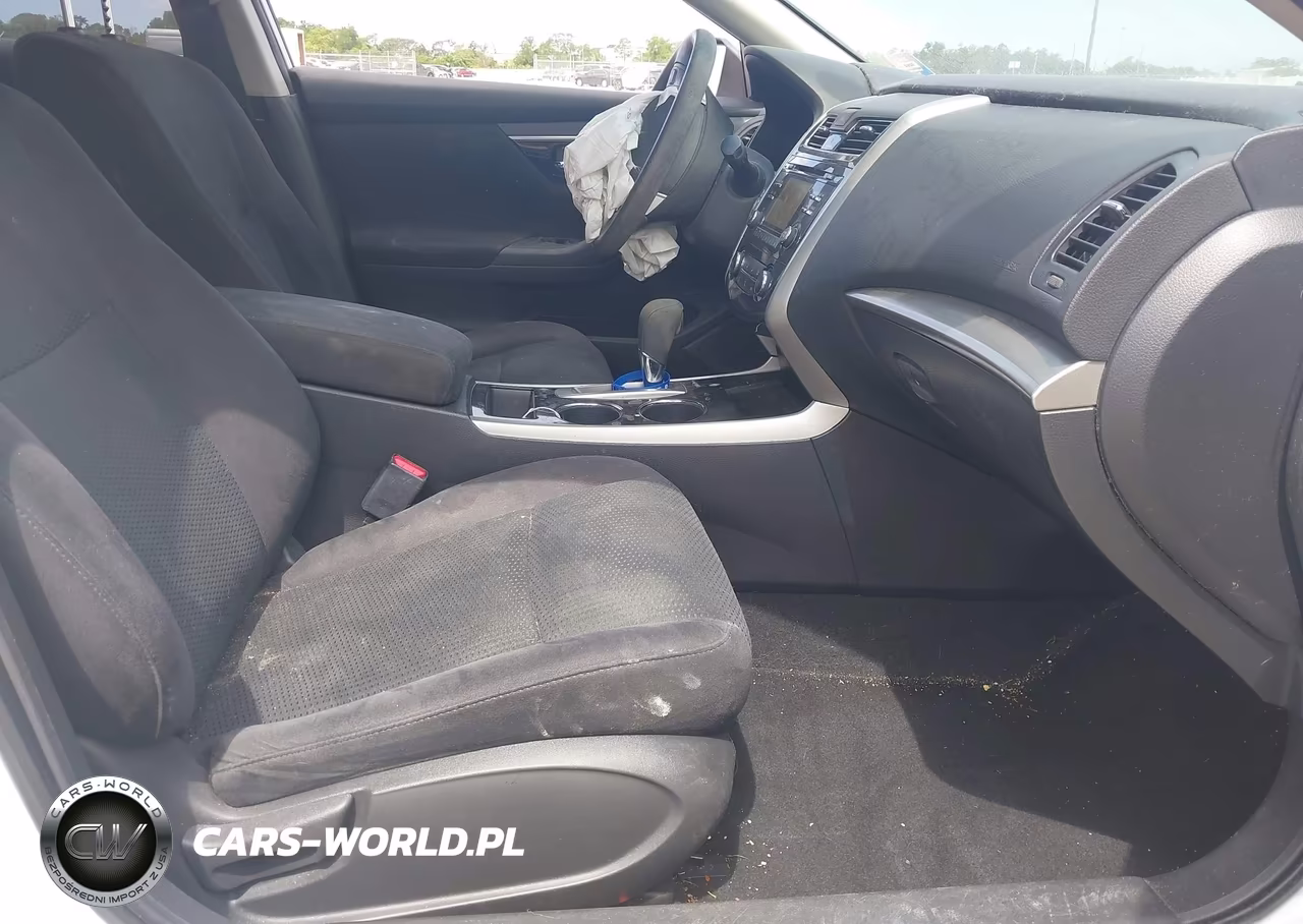 2014 Nissan Altima 2.5 S VIN:1N4AL3AP2EC172938 - 5