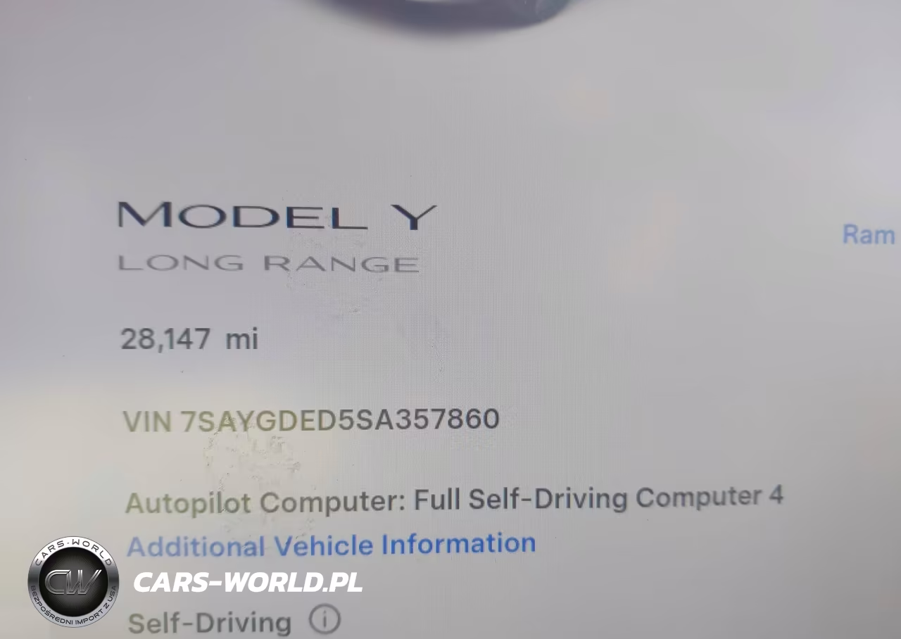 2025 Tesla Model Y Long Range Dual Motor Rear-Wheel Drive VIN:7SAYGDED5SA357860 - 7