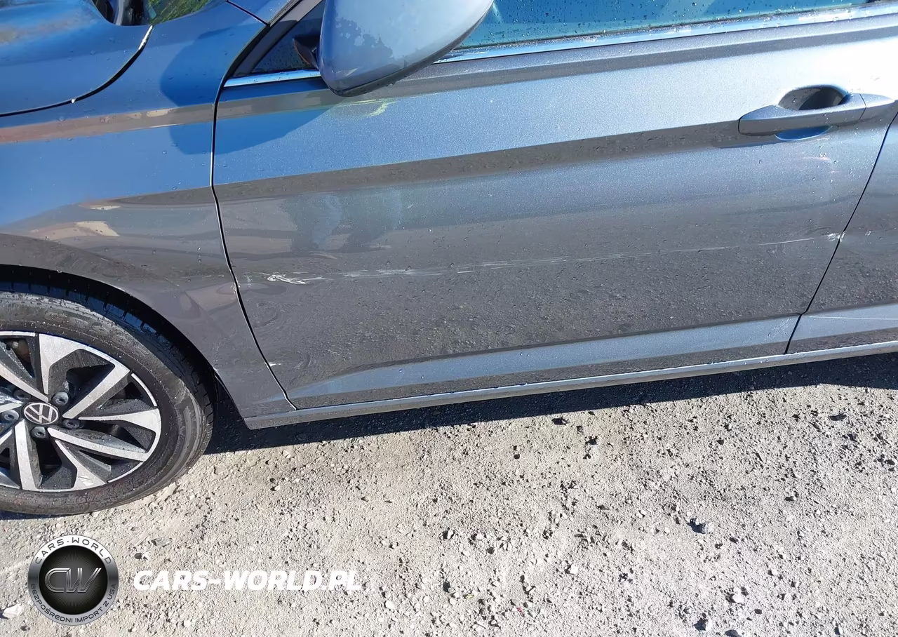 2022 Volkswagen Jetta 1.5T S VIN:3VWNM7BU1NM028118 - 17