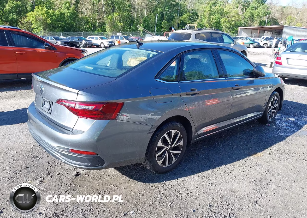 2022 Volkswagen Jetta 1.5T S VIN:3VWNM7BU1NM028118 - 4
