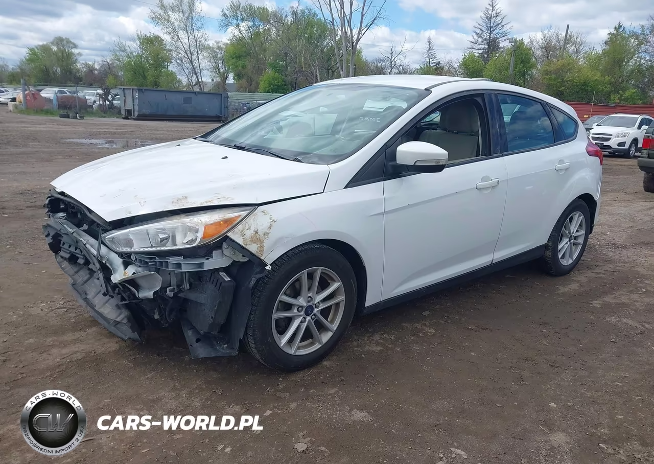 2017 Ford Focus Se VIN:1FADP3K23HL340658 - 2