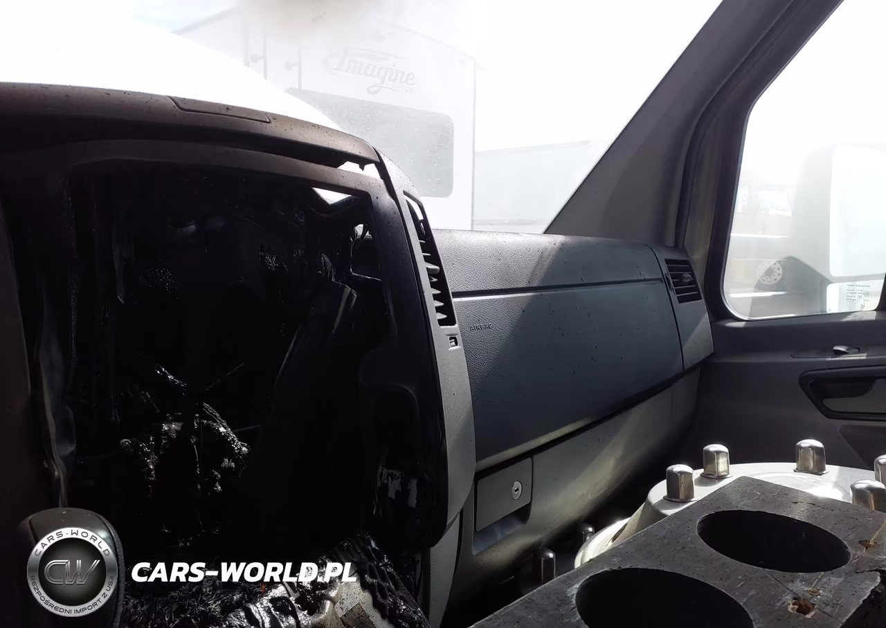 2010 Mercedes-Benz Sprinter 3500 VIN:WDAPF4CC8A9433768 - 17
