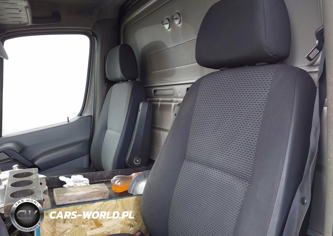 2010 Mercedes-Benz Sprinter 3500 VIN:WDAPF4CC8A9433768 - 7